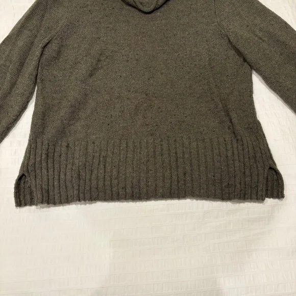 Madewell Donegal Inland Turtleneck Wool Sweater Forest Green - Picture 5 of 11
